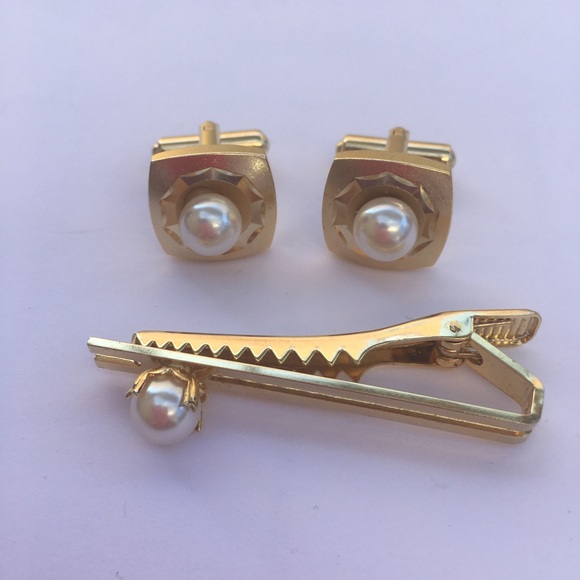 Vintage Pearl Cufflink and Tie Pin Set - Picture 1 of 6